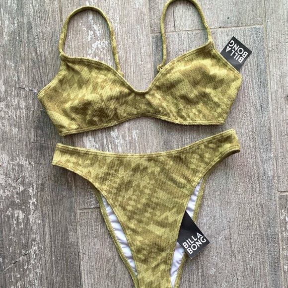 Billabong Other - 🔥🔥BILLABONG - STATIC V BRALETTE HAVANA BIKINI SET🔥🔥